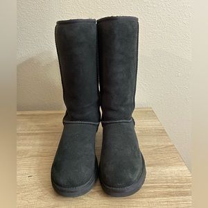 Women’s Ugg Tall Boots - Black
